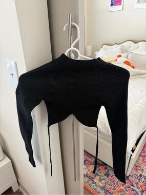 Princess Polly Black Ribbed Long Sleeve Cropped Top